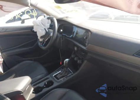 2021 Volkswagen Jetta 1.4T Sel Premium z USA, uszkodzony, nr VIN 3VWG57BU4MM052689